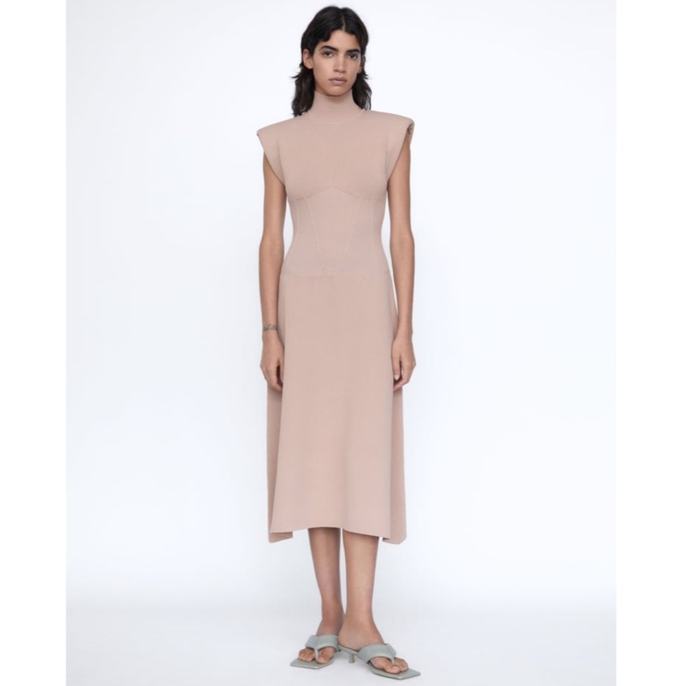 SALE🔥 ZARA Knit Dress with Shoulder Pads